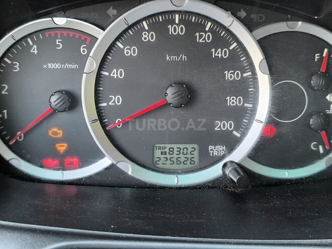 Mitsubishi L200 2011, 220,000 km - 2.5 l - Bakı
