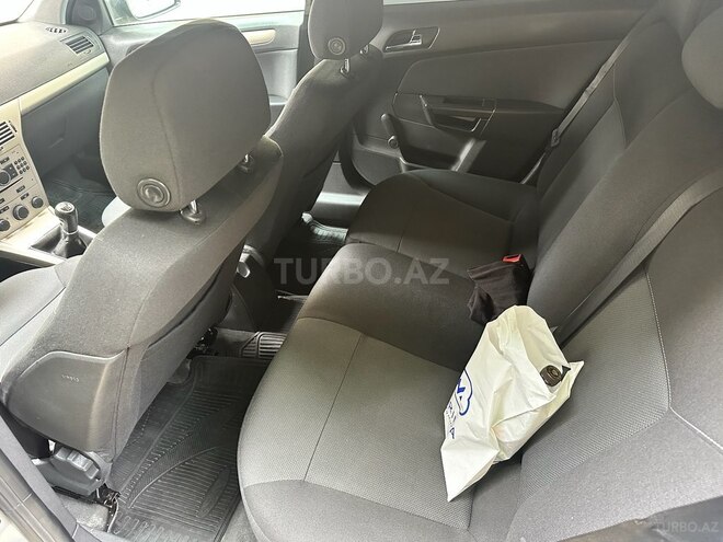 Opel Astra 2007, 196,000 km - 1.4 l - Bakı