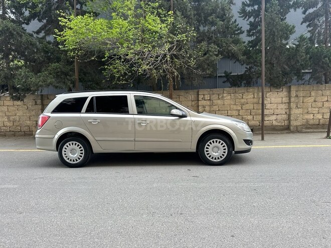 Opel Astra 2007, 196,000 km - 1.4 l - Bakı