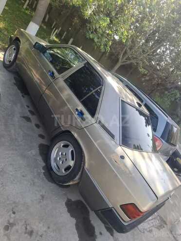 Mercedes 190 1990, 255,000 km - 2.0 л - Gəncə