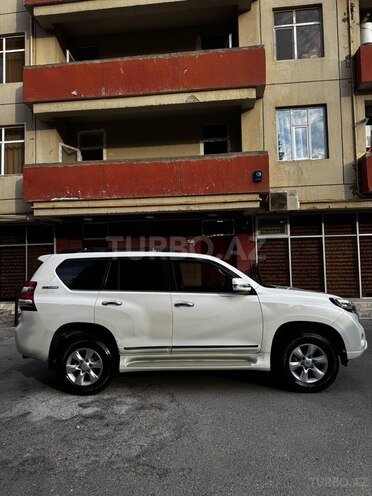 Toyota Land Cruiser Prado 2010, 299,000 km - 2.7 л - Bakı