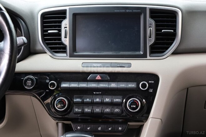 Kia Sportage 2017, 105,219 km - 2.0 л - Bakı