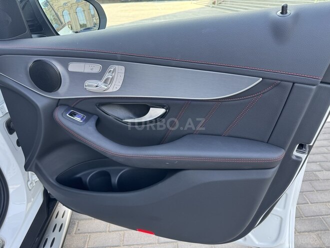 Mercedes GLC 300 e 4MATIC+ Coupe 2023, 13,000 km - 2.0 л - Bakı