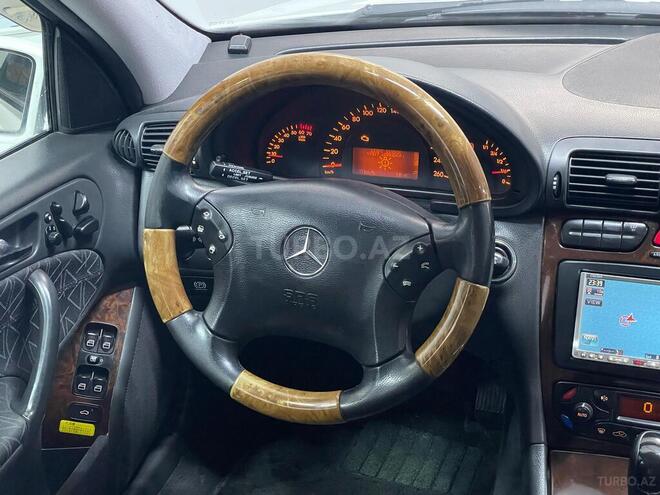 Mercedes C 200 2001, 160,000 km - 2.0 l - Sumqayıt