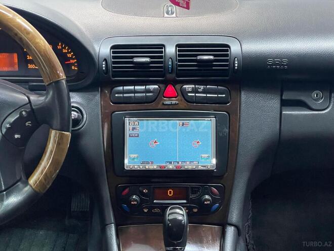 Mercedes C 200 2001, 160,000 km - 2.0 l - Sumqayıt