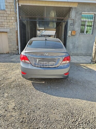 Hyundai Accent 2015, 110,000 km - 1.6 л - Gəncə