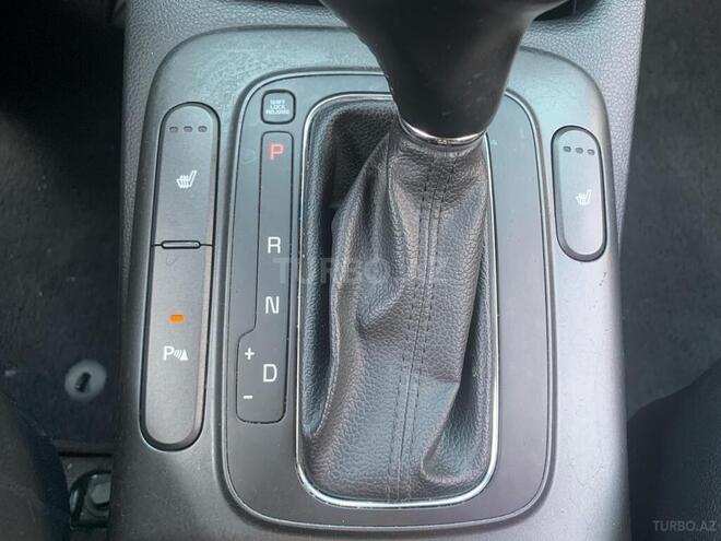 Kia Cerato-7