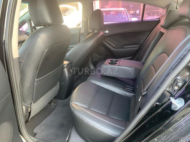 Kia Cerato-13