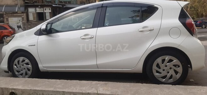 Toyota Aqua 2017, 173,000 km - 1.5 l - Bakı
