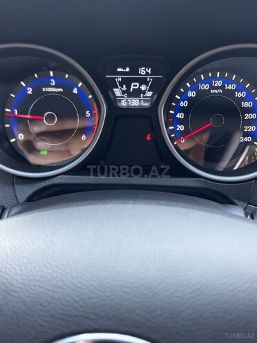 Hyundai Avante 2015, 167,380 km - 1.6 l - Bakı