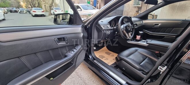 Mercedes E 220 d 2013, 242,000 km - 2.2 l - Bakı