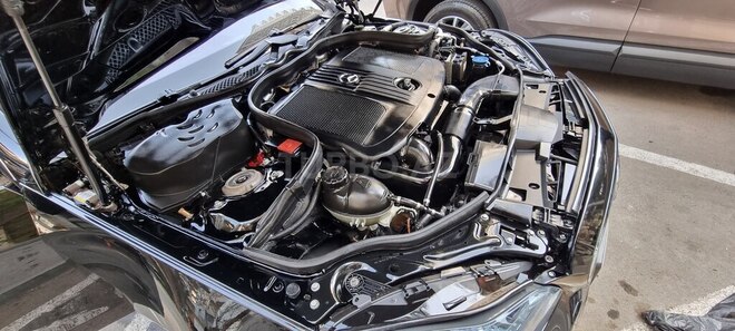 Mercedes E 220 d 2013, 242,000 km - 2.2 l - Bakı