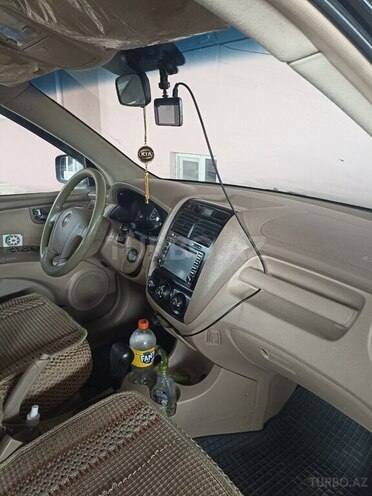Kia Sportage 2005, 165,000 km - 2.0 l - Xaçmaz