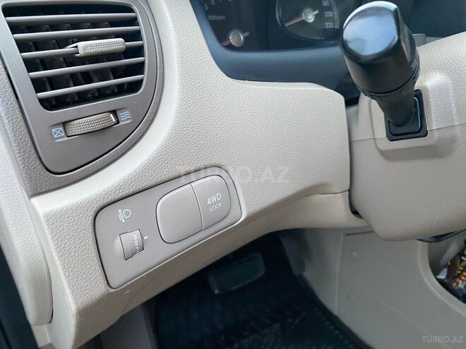 Kia Sportage 2009, 142,000 km - 2.0 l - Bakı