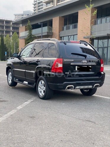 Kia Sportage 2009, 142,000 km - 2.0 l - Bakı