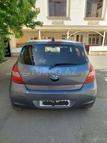 Hyundai  2010, 280,000 km - 1.4 l - Gəncə
