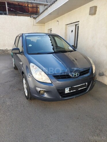 Hyundai  2010, 280,000 km - 1.4 l - Gəncə