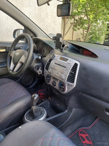 Hyundai  2010, 280,000 km - 1.4 l - Gəncə
