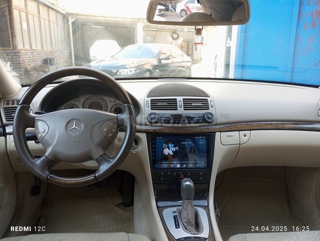 Mercedes E 320 2003, 300,000 km - 3.2 л - Bakı