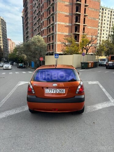 Kia Rio 2005, 330,000 km - 1.5 l - Bakı