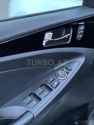 Hyundai Sonata 2010, 215,000 km - 2.0 л - Bakı