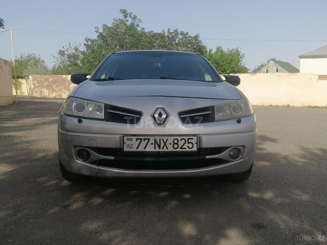 Renault Megane-1