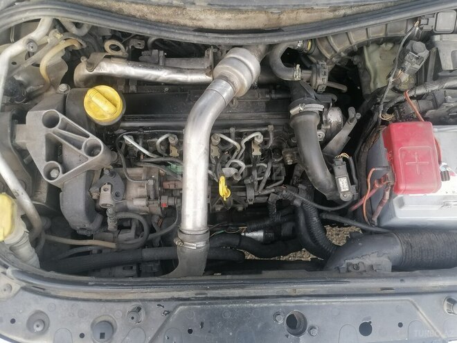 Renault Megane-15