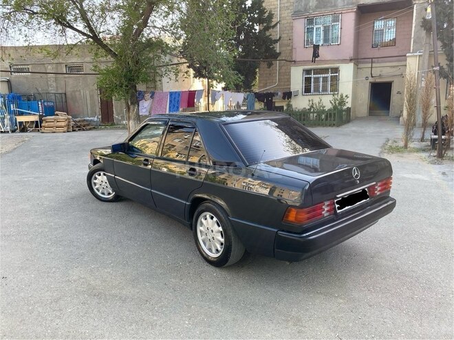 Mercedes 190 1991, 225,588 km - 2.0 l - Bakı