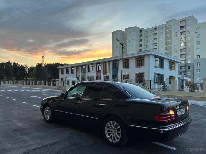 Mercedes E 280 1999, 387,000 km - 2.8 l - Bakı