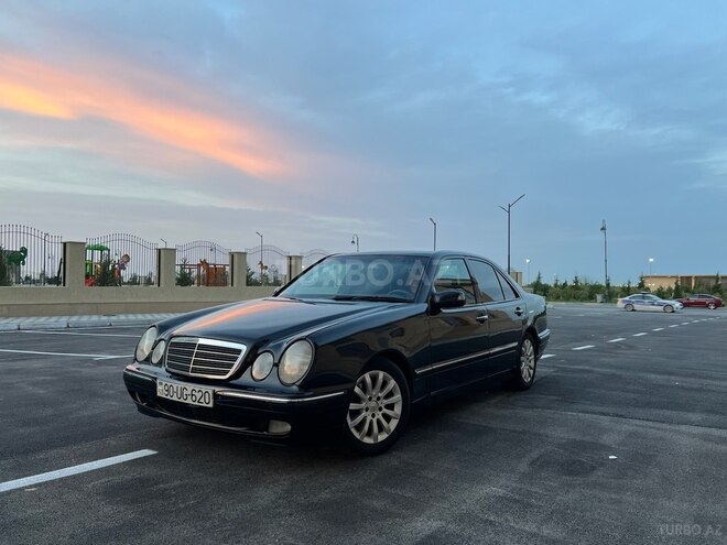 Mercedes E 280 1999, 387,000 km - 2.8 l - Bakı