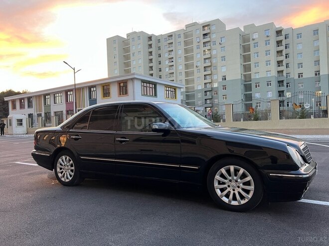 Mercedes E 280 1999, 387,000 km - 2.8 l - Bakı