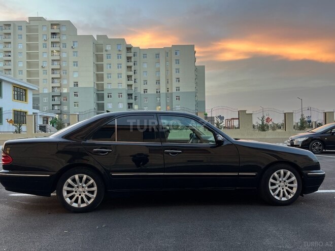 Mercedes E 280 1999, 387,000 km - 2.8 l - Bakı