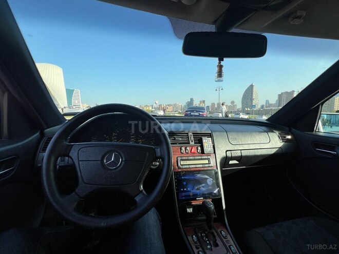 Mercedes C 200 1999, 249,000 km - 2.0 l - Bakı