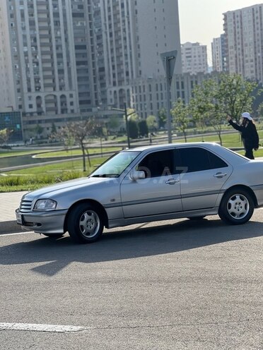 Mercedes C 200 1999, 249,000 km - 2.0 l - Bakı