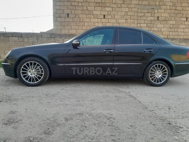 Mercedes E 240 2002, 255,852 km - 2.4 l - Bakı