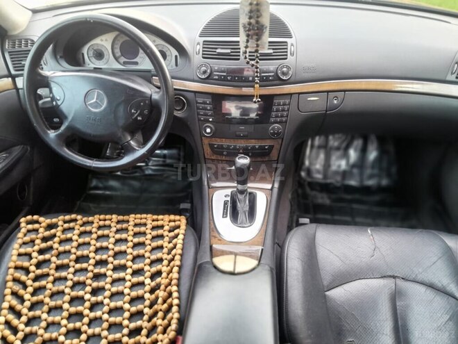 Mercedes E 240 2002, 255,852 km - 2.4 l - Bakı