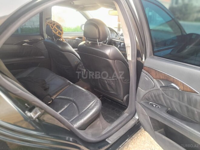 Mercedes E 240 2002, 255,852 km - 2.4 l - Bakı