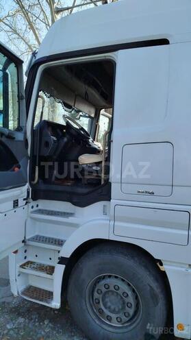 Mercedes Actros 1846 2010, 970,000 km - 12.0 l - Bakı