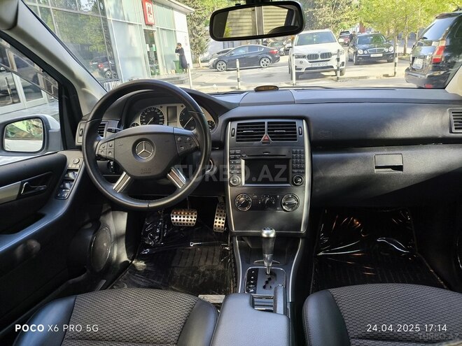 Mercedes B 180 2011, 78,000 km - 1.7 л - Bakı