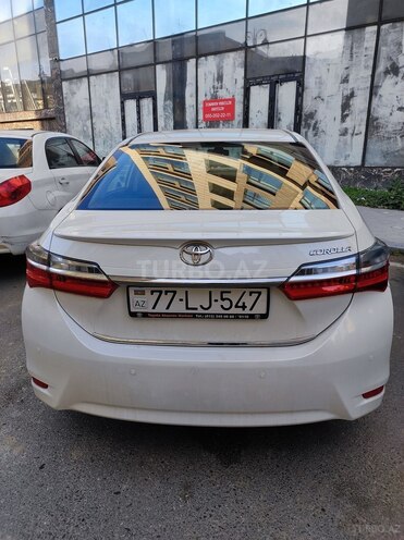 Toyota Corolla 2018, 39,700 km - 1.6 l - Bakı