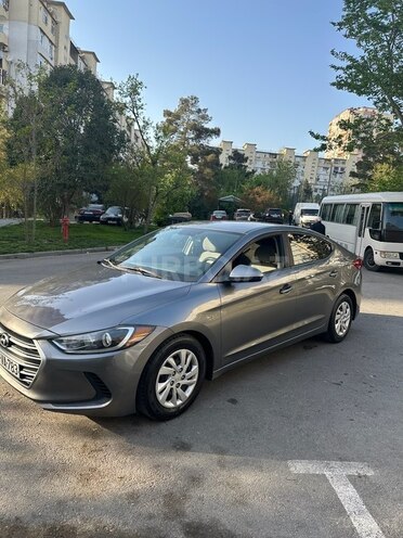 Hyundai Elantra 2018, 143,000 km - 2.0 l - Bakı