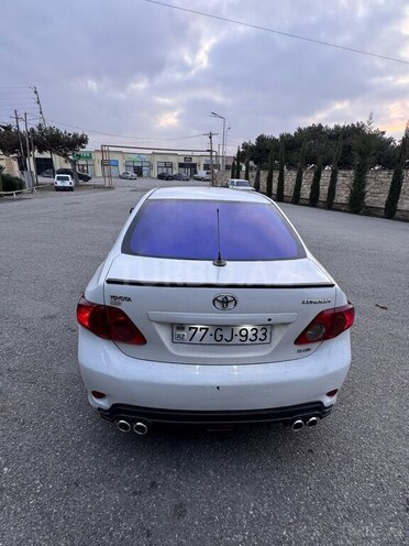Toyota Corolla 2009, 300,000 km - 1.4 l - Bakı