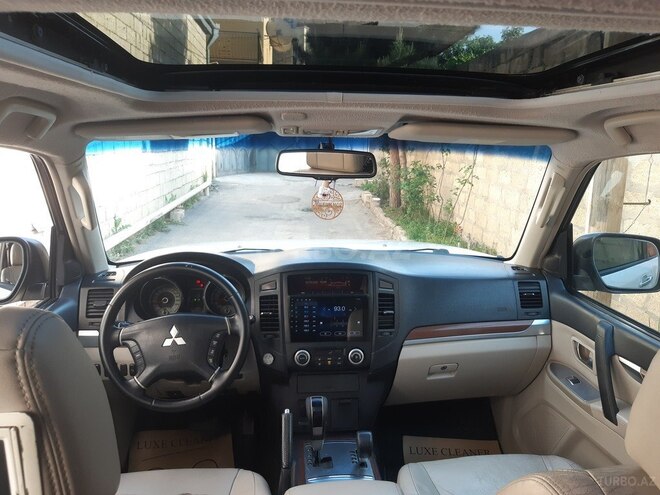 Mitsubishi Pajero 2008, 323,161 km - 3.0 l - Bakı
