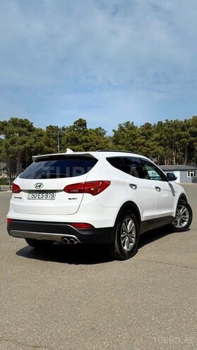 Hyundai Santa Fe-11