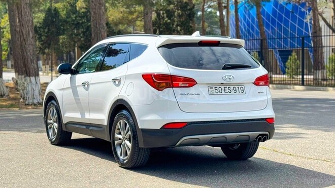 Hyundai Santa Fe-17