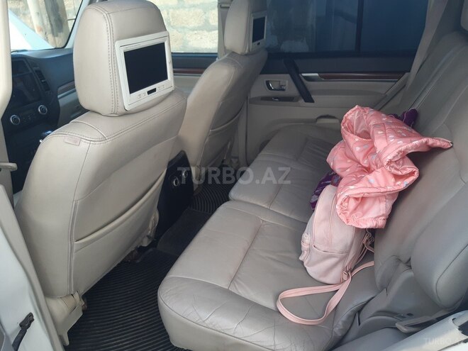 Mitsubishi Pajero 2008, 323,161 km - 3.0 l - Bakı