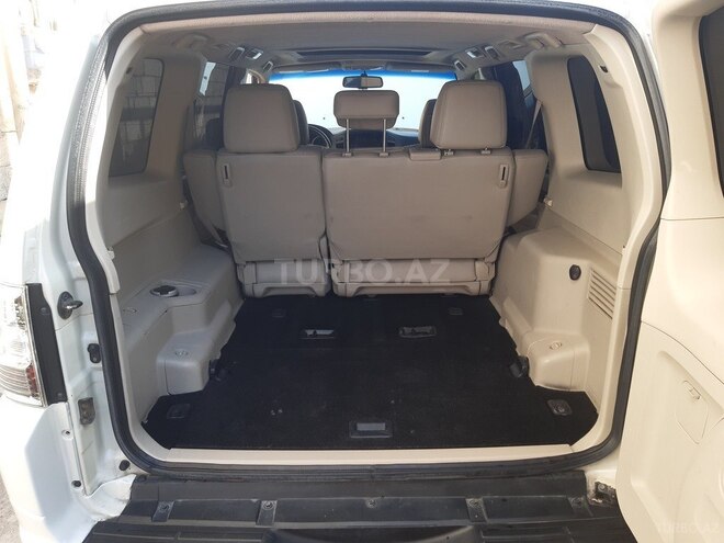 Mitsubishi Pajero 2008, 323,161 km - 3.0 l - Bakı