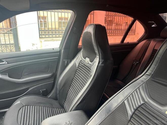 BMW 320 2003, 290,000 km - 2.2 l - Bakı