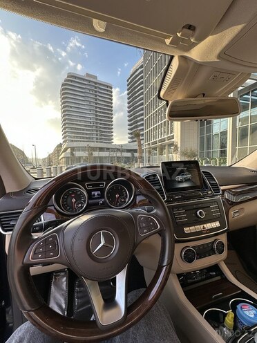 Mercedes GLS 450 4MATIC-5