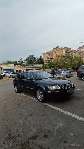 Volkswagen Passat 2004, 280,134 km - 1.8 l - Xırdalan
